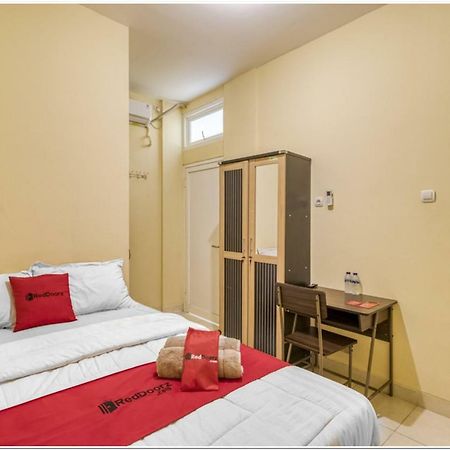 Reddoorz Near Ramai Mall Malioboro Yogyakarta Ngoại thất bức ảnh