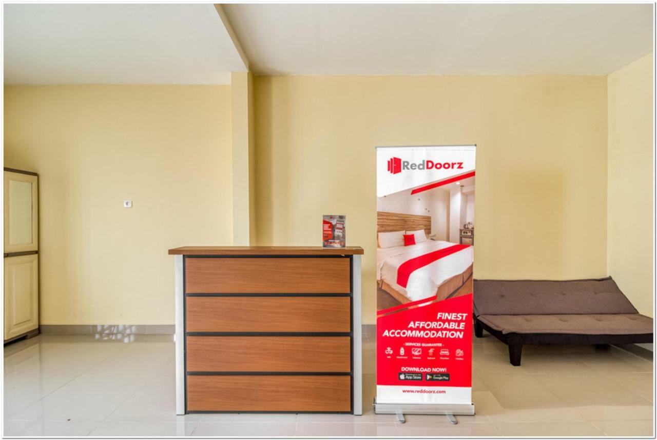 Reddoorz Near Ramai Mall Malioboro Yogyakarta Ngoại thất bức ảnh